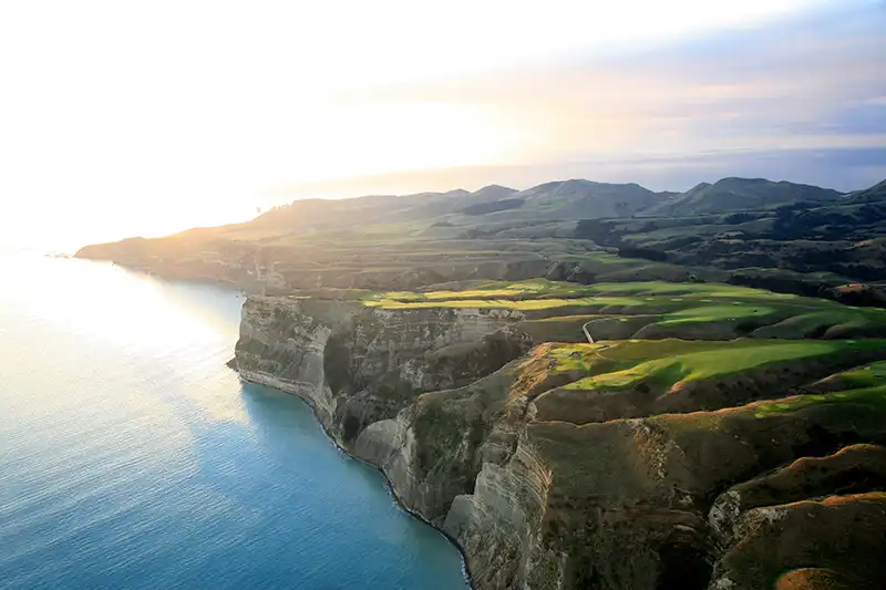 Take your hire car from Napier to Cape Kidnappers
